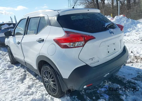 2019 Nissan Kicks S z USA, uszkodzony, nr VIN 3N1CP5CU7KL505840